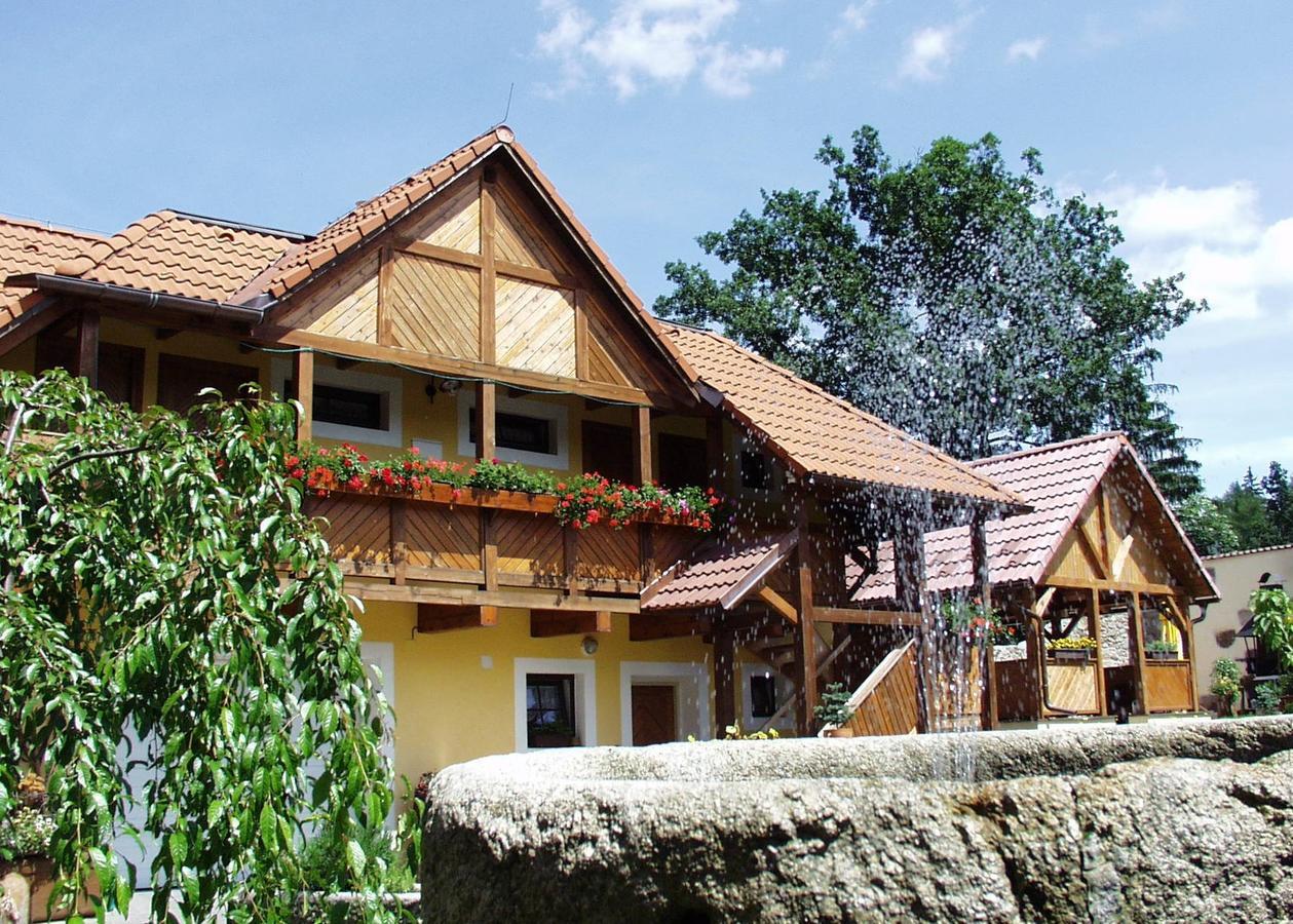 Penzion U Candru Vyssi Brod Exterior foto
