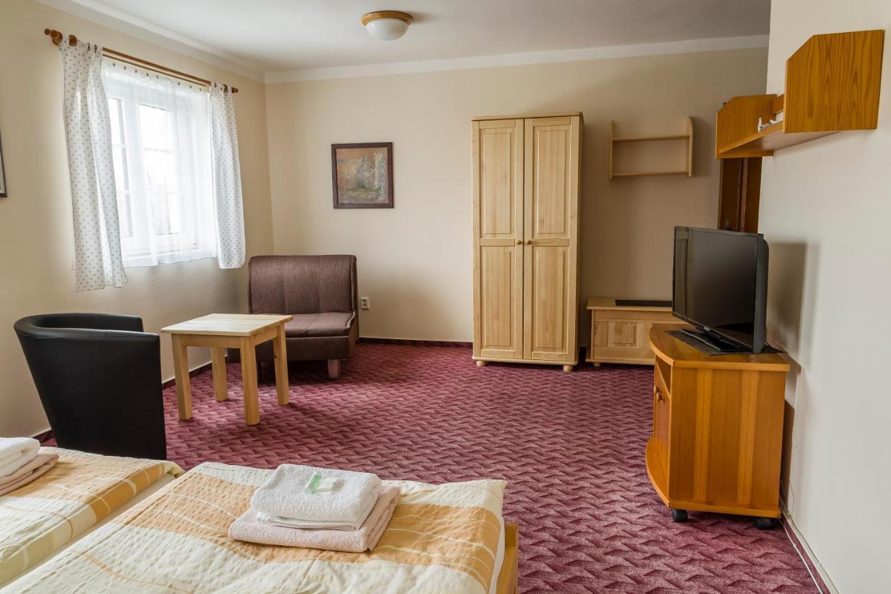 Penzion U Candru Vyssi Brod Exterior foto